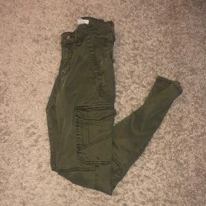 H&M navy green cargo skinny pants